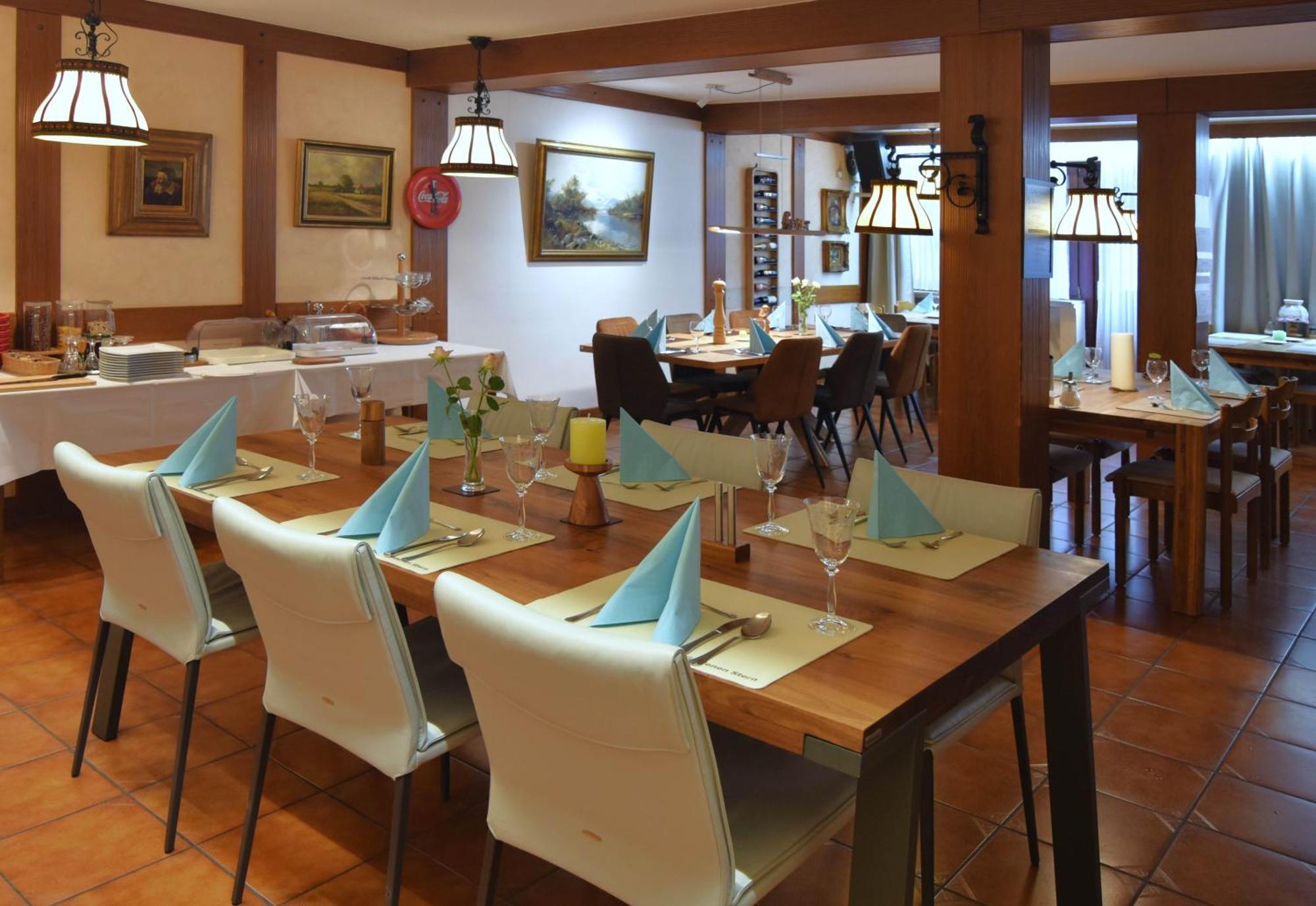 Hotel-Restaurant Zum Goldenen Stern Grossalmerode ภายนอก รูปภาพ